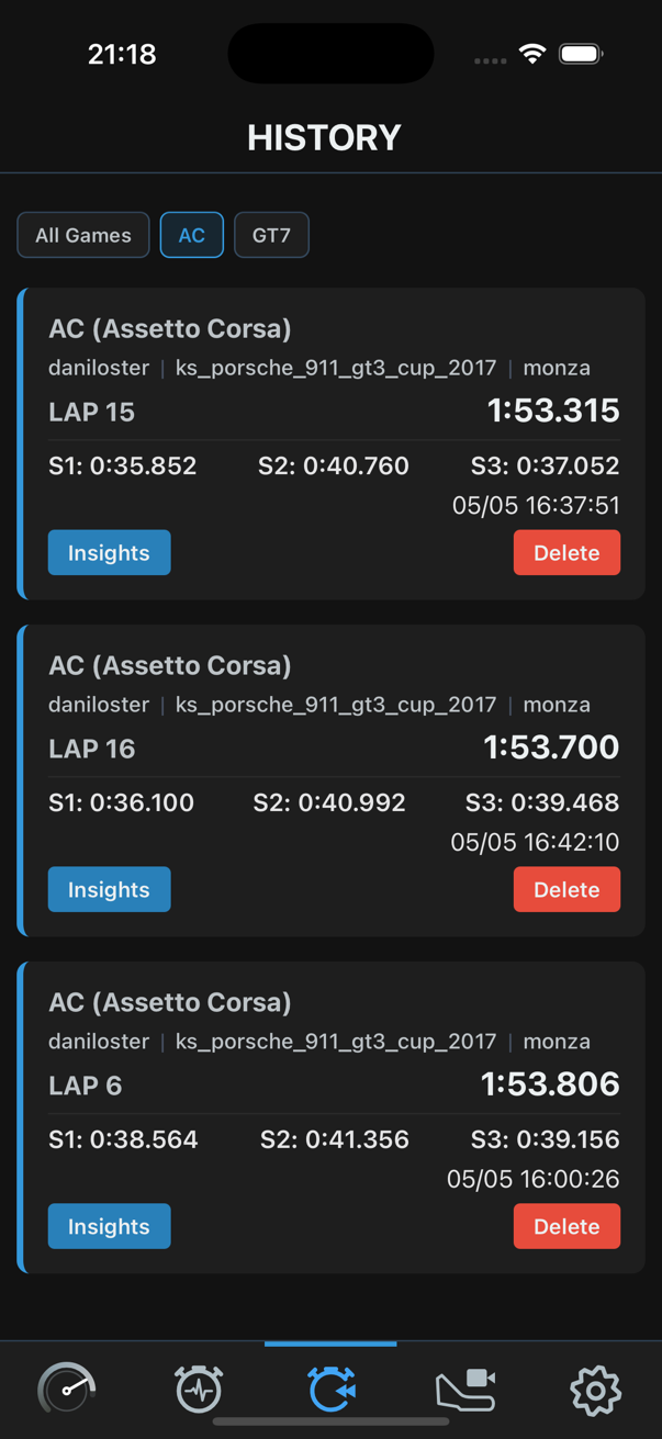 Lap history screen with sector splits